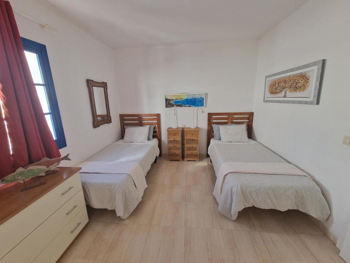 Villa Barracuda - "Seaview 3Min Walk To The Beach" بلايا بلانكا المظهر الخارجي الصورة