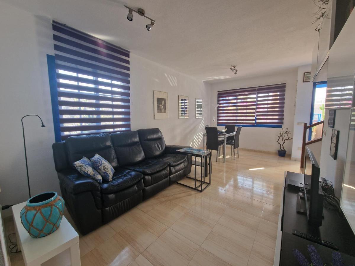Villa Barracuda - "Seaview 3Min Walk To The Beach" بلايا بلانكا المظهر الخارجي الصورة