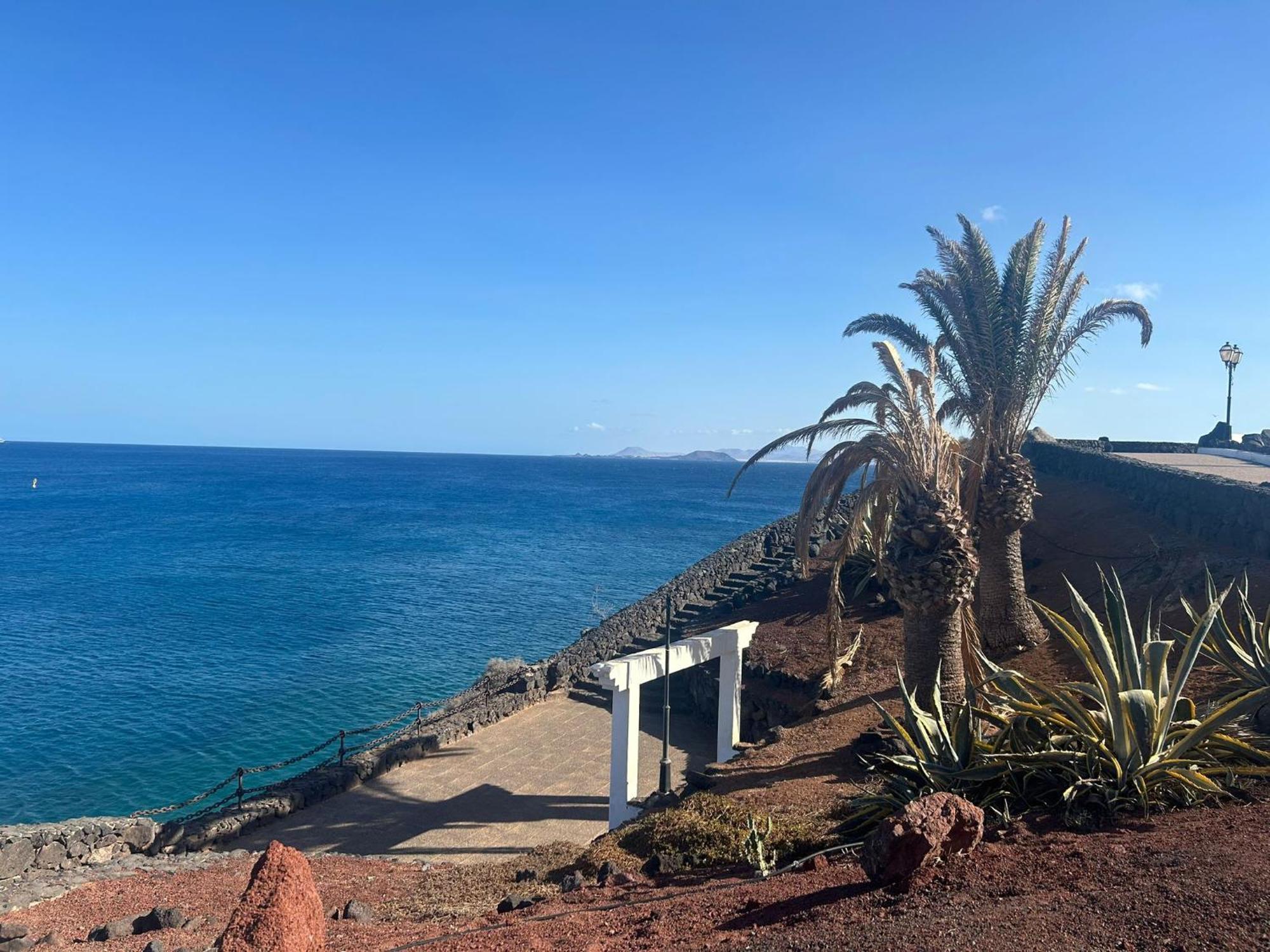 Villa Barracuda - "Seaview 3Min Walk To The Beach" بلايا بلانكا المظهر الخارجي الصورة